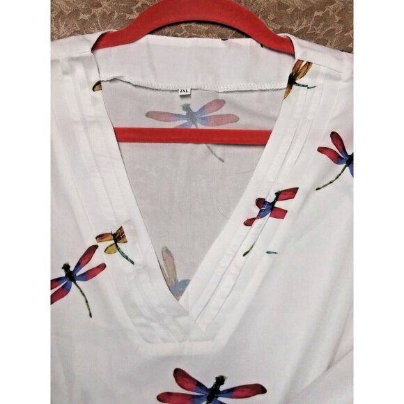 Women's White Dragonfly Print V-Neck Blouse Short Sleeve Size XL/2XL - Picture 3 of 8